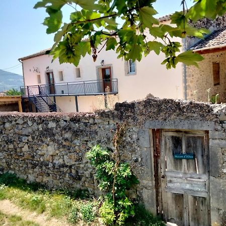 La Grange De Sabatas Hotell Chomérac Eksteriør bilde