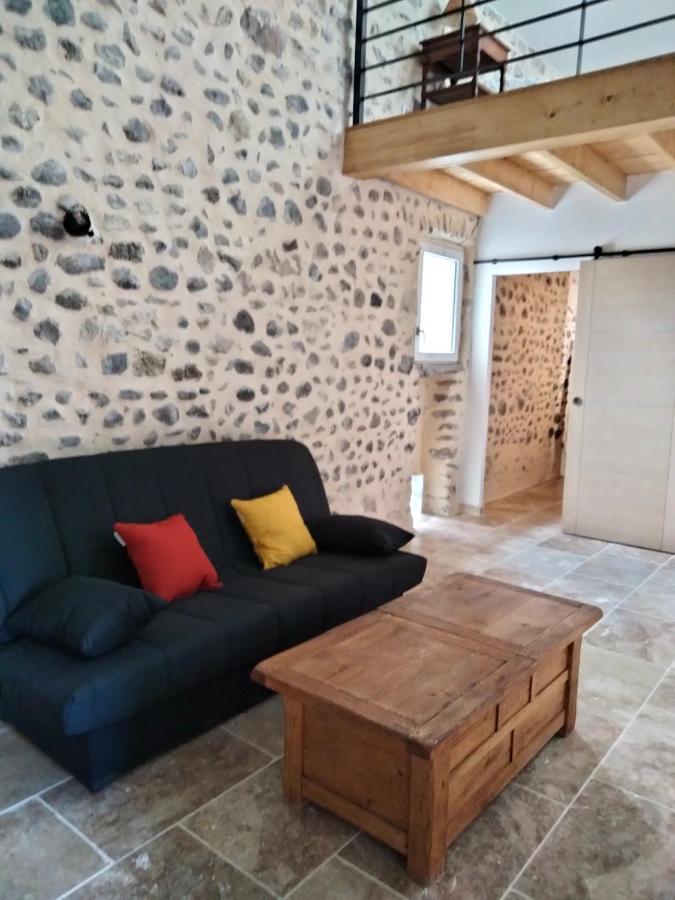 La Grange De Sabatas Hotell Chomérac Eksteriør bilde