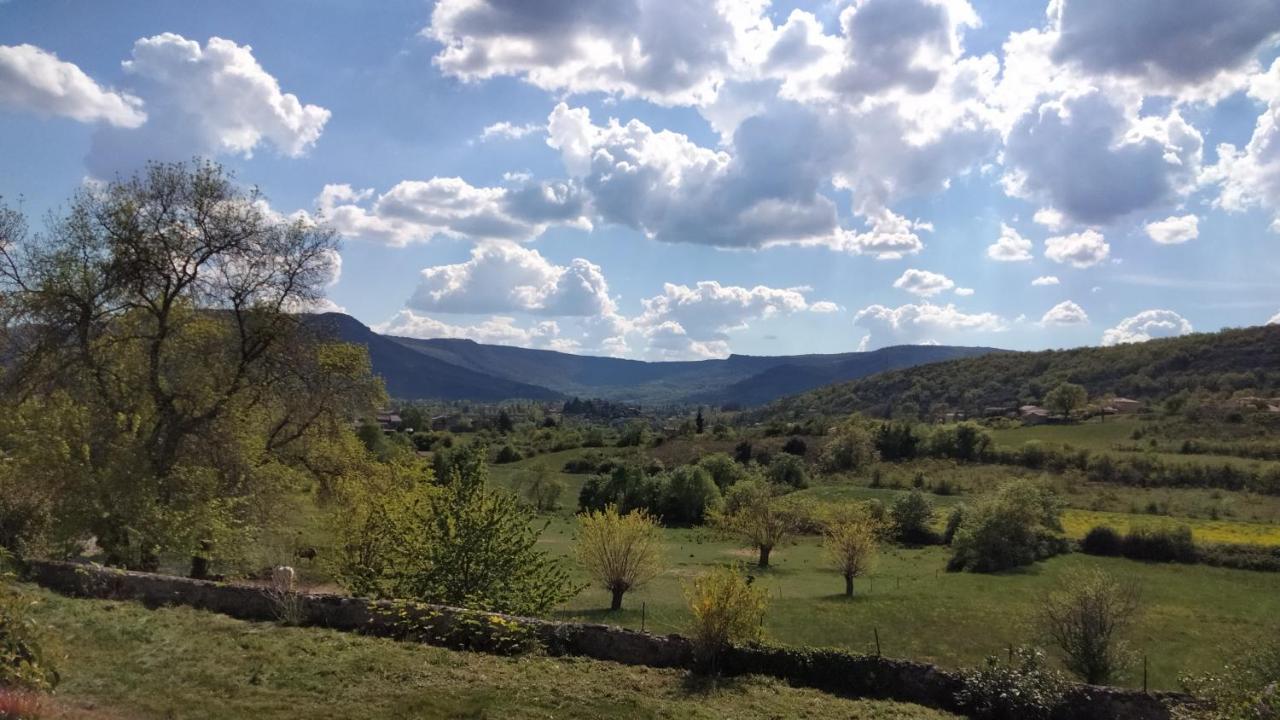 La Grange De Sabatas Hotell Chomérac Eksteriør bilde