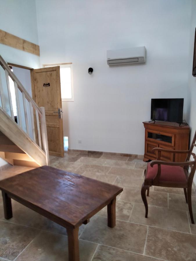 La Grange De Sabatas Hotell Chomérac Eksteriør bilde