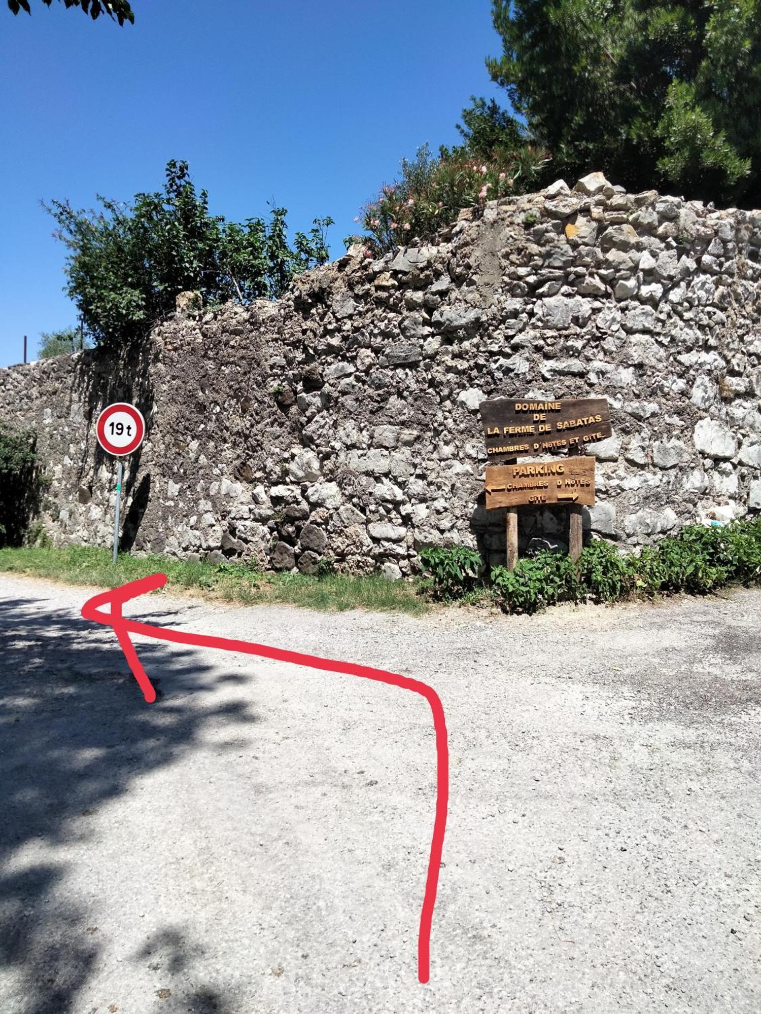 La Grange De Sabatas Hotell Chomérac Eksteriør bilde